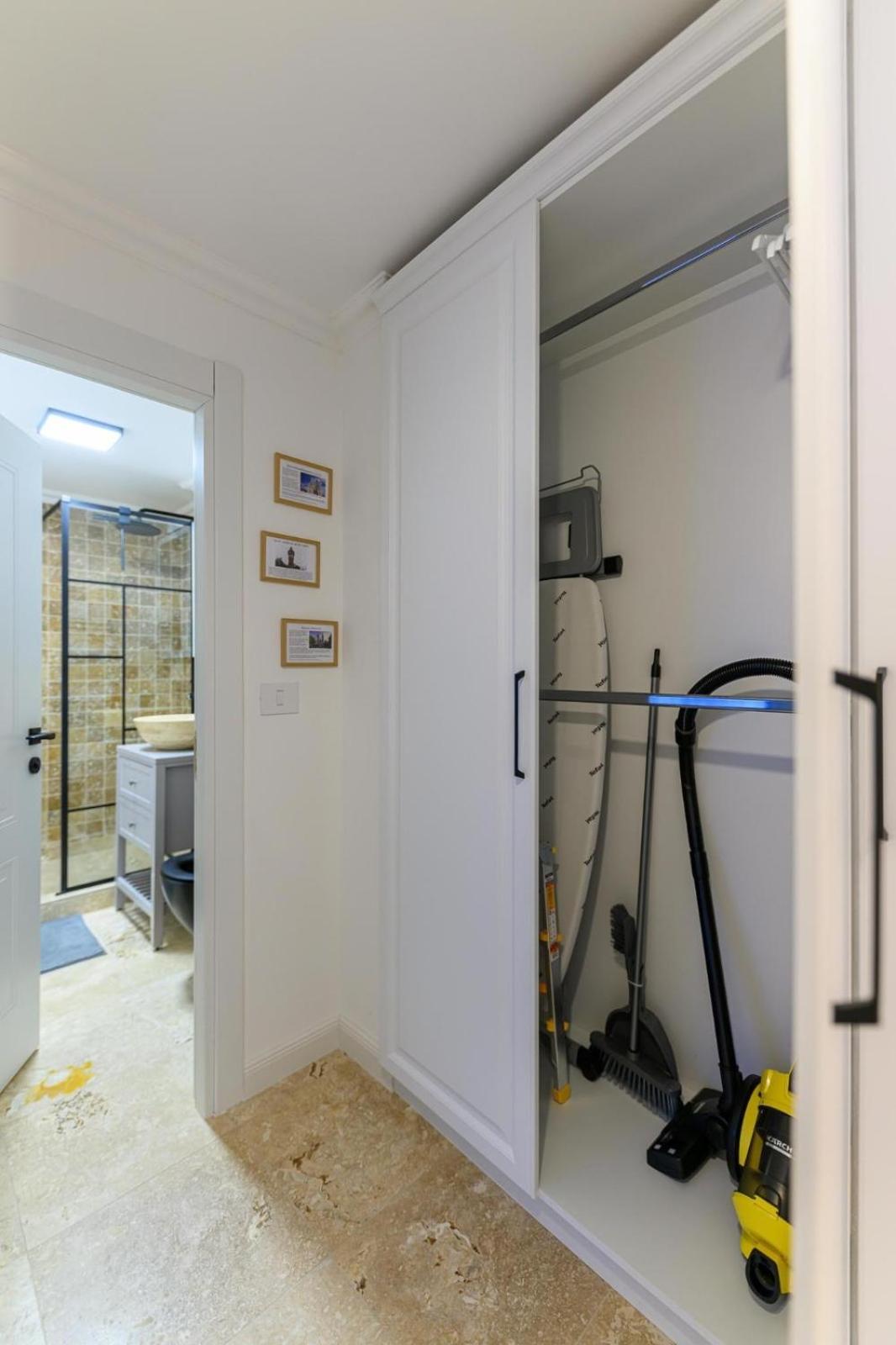 Five Stars Apartment ทิมิชัวรา ภายนอก รูปภาพ