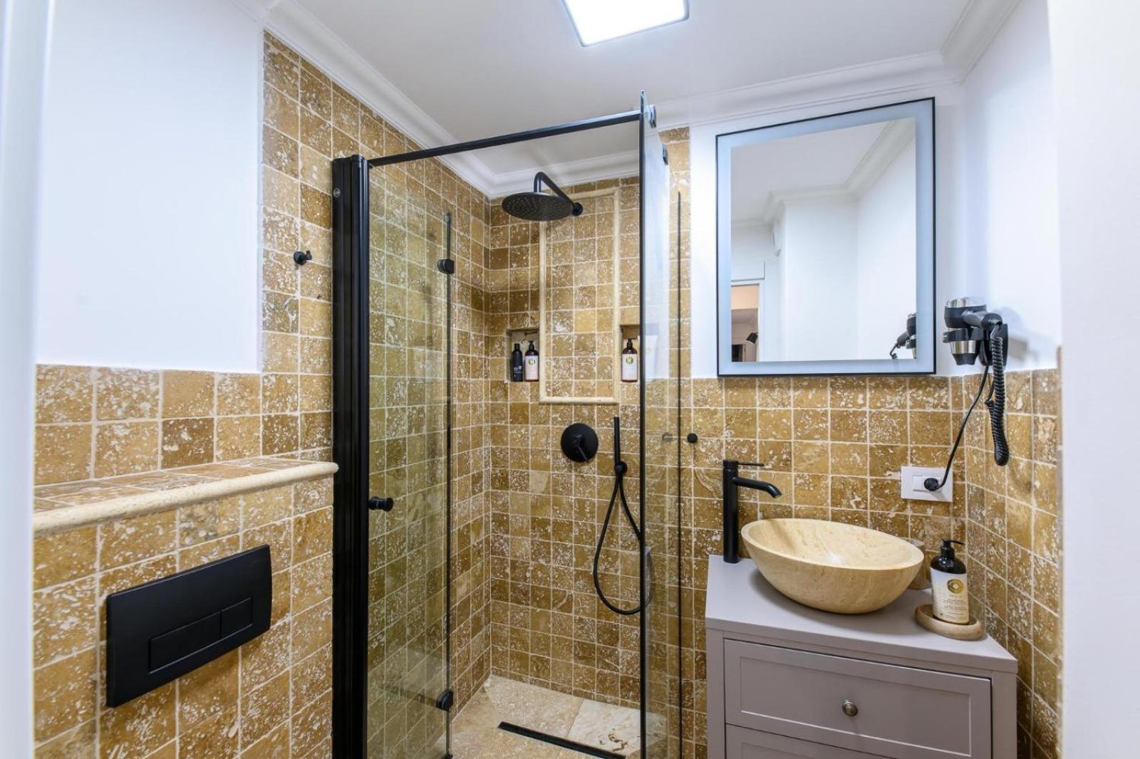 Five Stars Apartment ทิมิชัวรา ภายนอก รูปภาพ